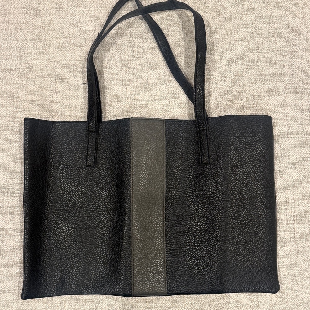 Vince Camuto Tote